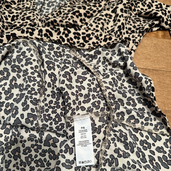 Long Sleeve Cheetah/Animal Print Dynamite Dress with Collar and Ruffles - Picture 5 of 6